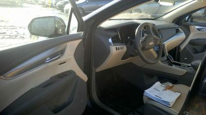 2019 GM Xt5 Base