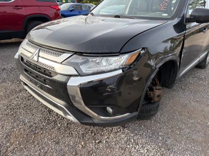 2020 Mitsubishi Outlander ES