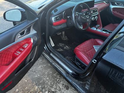 2023 Genesis G70 Advanced