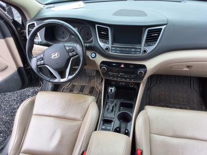 2016 Hyundai Tucson SE