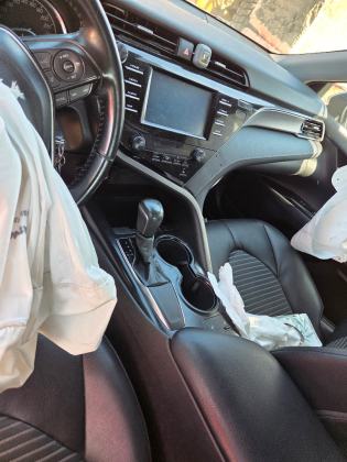 2019 Toyota Camry XLE