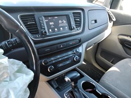 2020 Kia Sedona LX