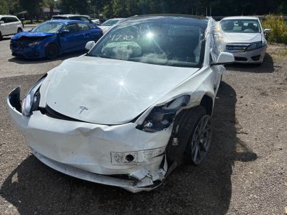 2023 Tesla 3 Performance