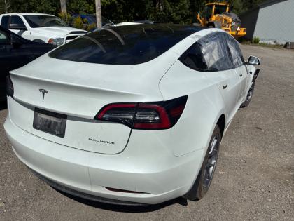 2023 Tesla 3 Performance