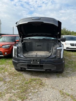 2022 Ford F-150 Lightning XLT