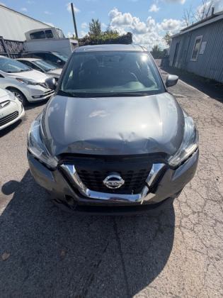 2019 Nissan Kicks S