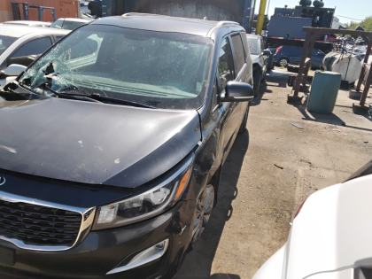 2020 Kia Sedona LX